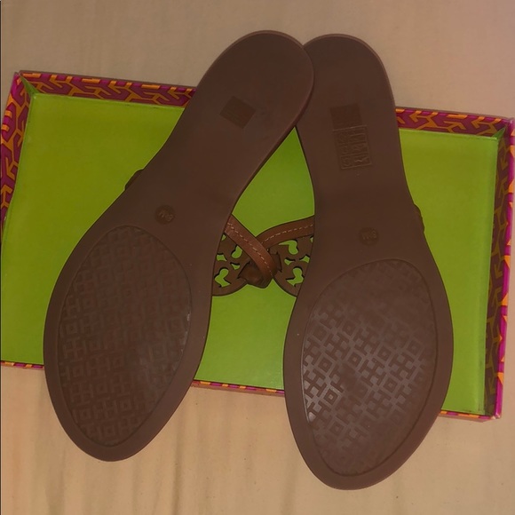 TORY BURCH Gabriel Flat Thong Sandals Veg Leather - Picture 2 of 5